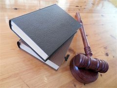 <b>嘉定區(qū)律師事務所解讀被打輕微傷誤工費賠償標準</b>